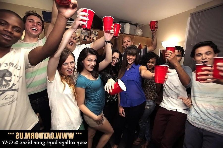 15P College boys lured into gayness by crazy girls