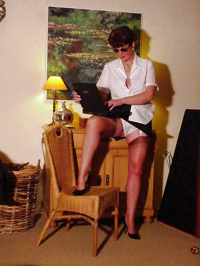 15P Office Sluts