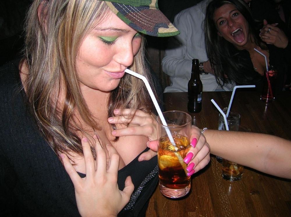 15P Amazing busty babes showing tits and her secret place