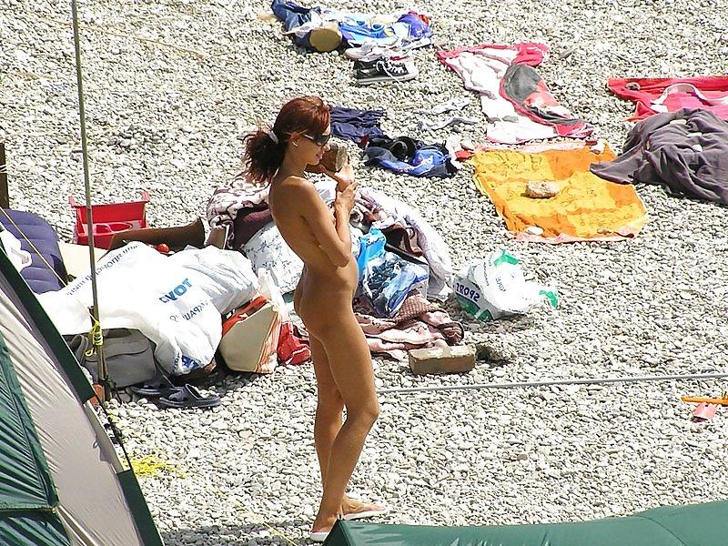 25P More Nudist Beach Teens
