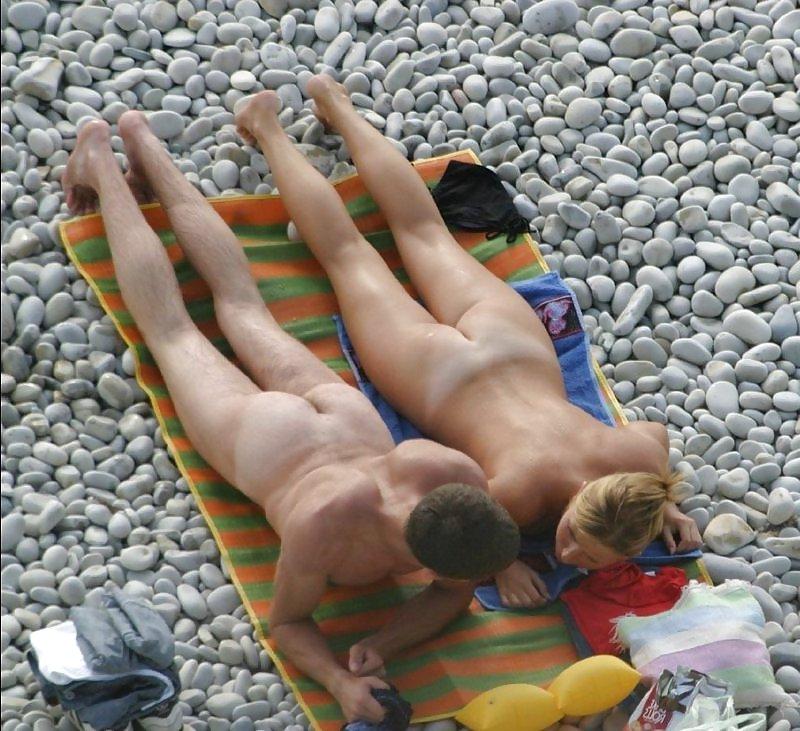 25P More Nudist Beach Teens