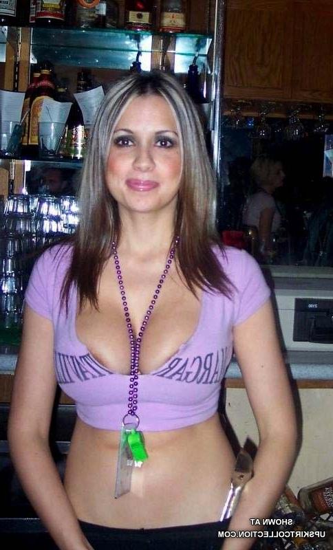 15P Girlies quickly flash incredible big boobs