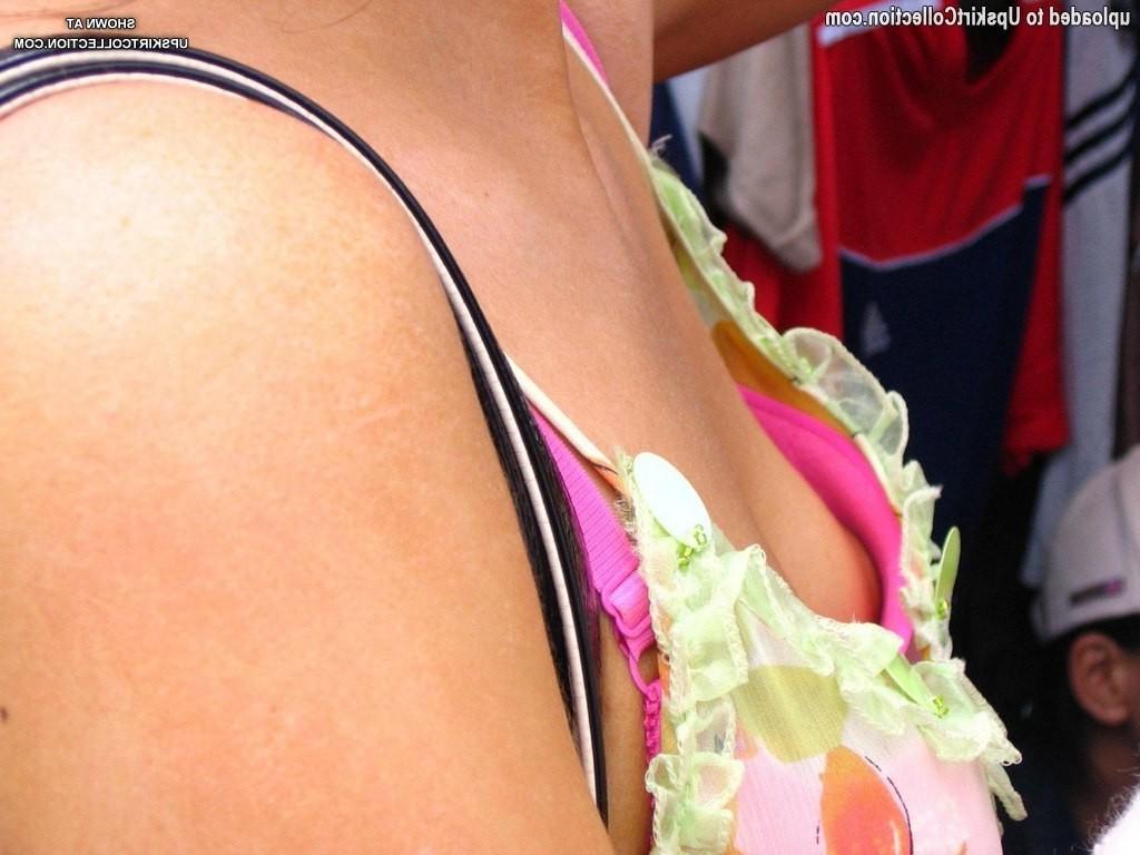 12P Fresh boobs get voyeured in deep decolletes