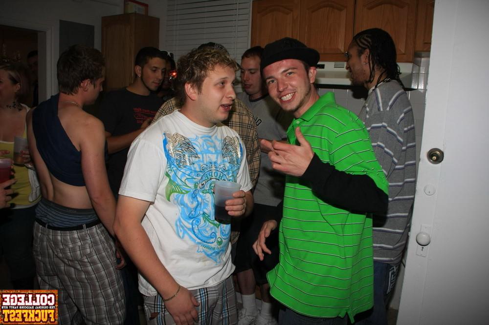 18P College Fuck Fest