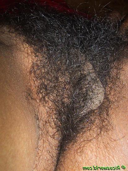 15P Very hairy black woman