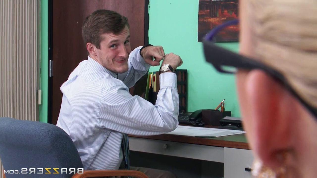 15P Horny blonde babe Madison Scott banged by her co worker