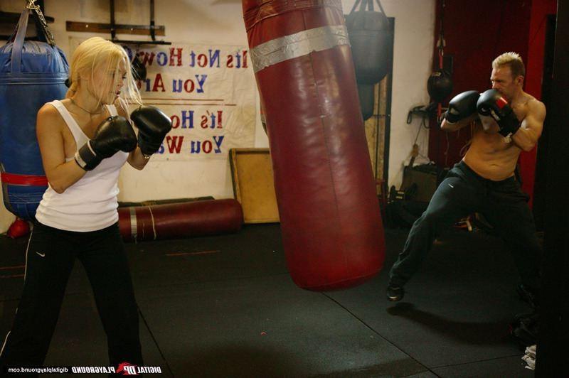 16P Jesse Jane gets nailed after a hard workout of boxing