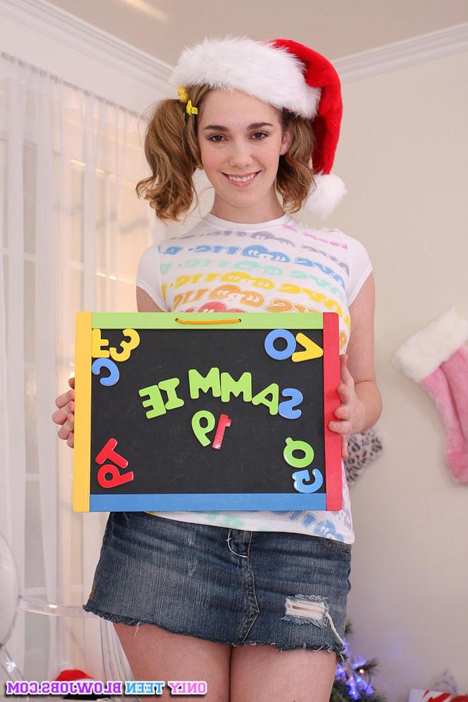 12P Sammy Grand giving Xmas blowjob