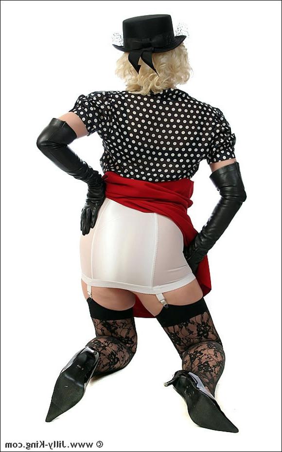 15P Glamour stocking mistress Jilly King