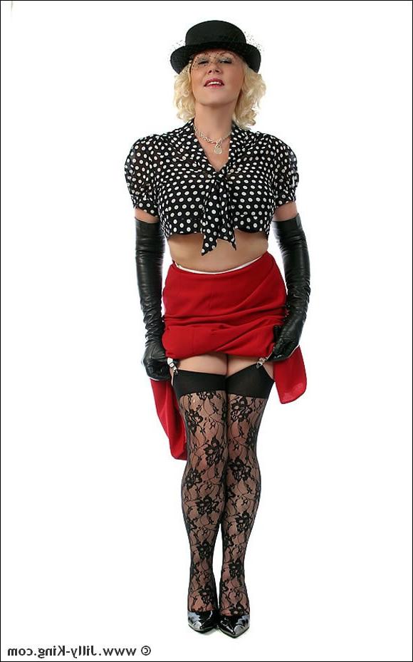 15P Glamour stocking mistress Jilly King