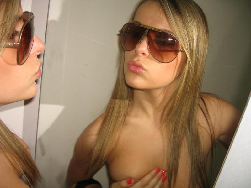 18P Amateur blonde housewife poses and sucks cock