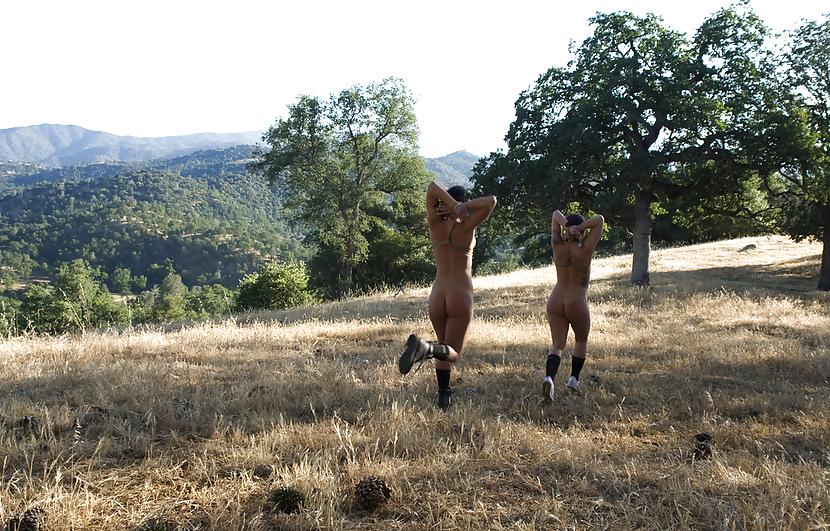 15P Two woman and on boy have sex outdoor