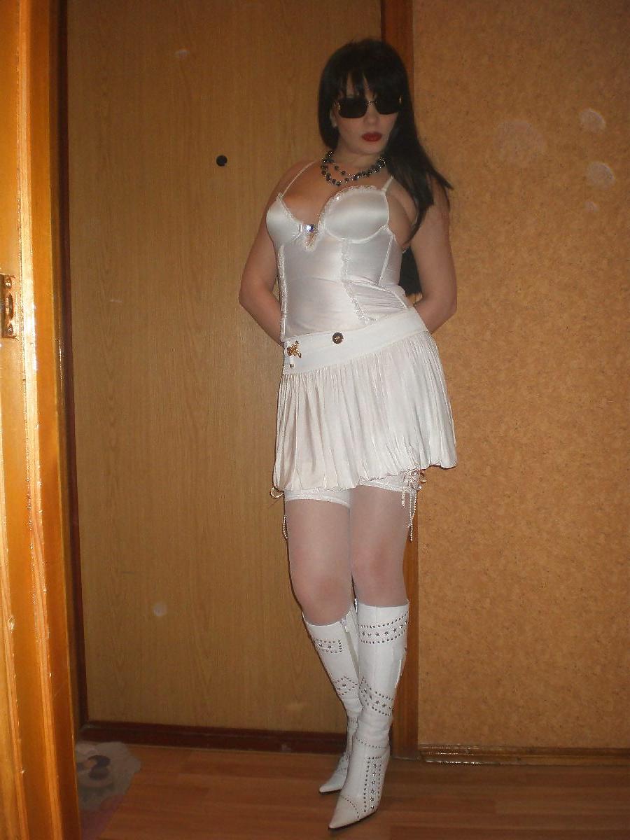 25P Nylon Clad Woman 26