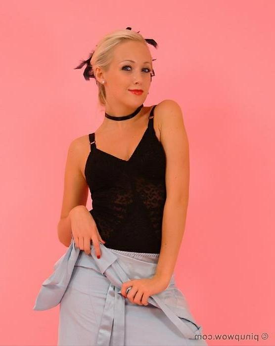 16P Blonde Secretary shows her stockings