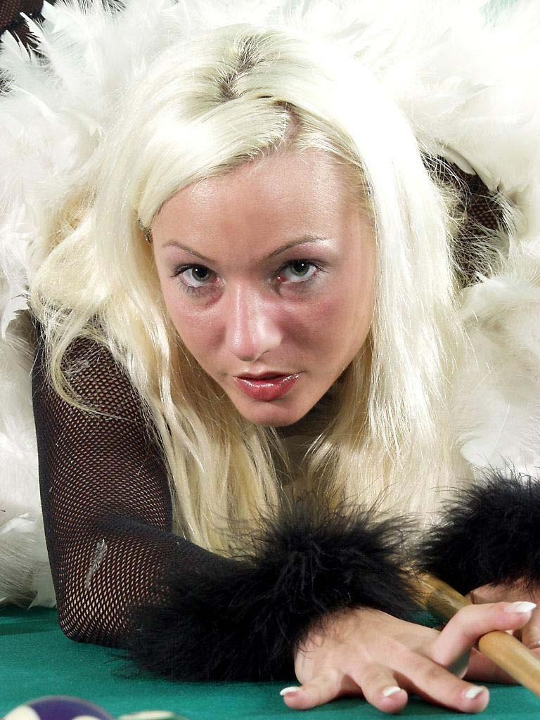 20P Gorgeous blonde babe loves to flash and spread her twat
