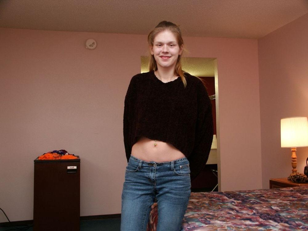 17P Nervous First Time Blonde Strips For Cash In Motel Room