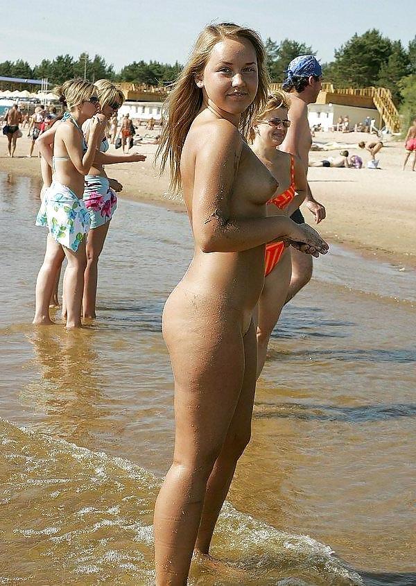 12P Anna- nude beach