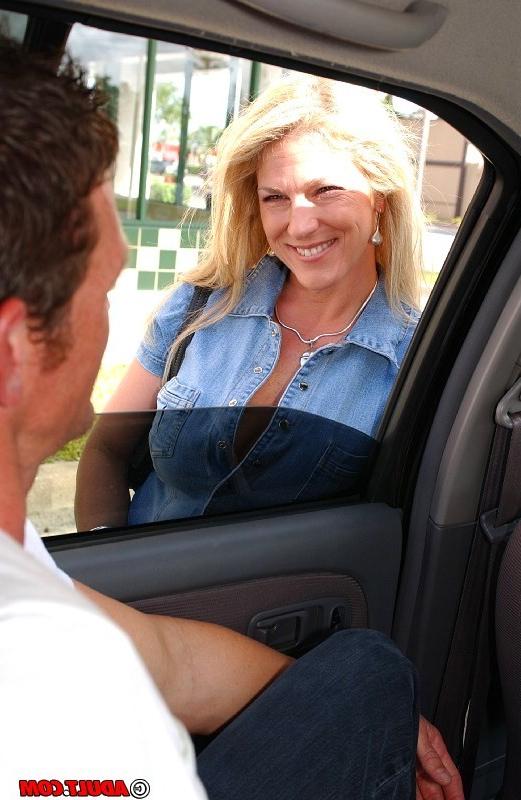 16P Hot blonde MILF hardcore sex &amp;amp; messy facial cumshot
