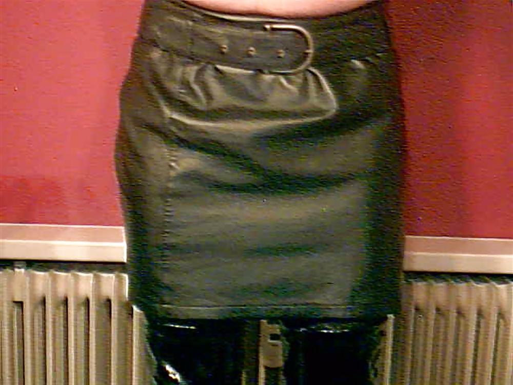 5P New leather skirt