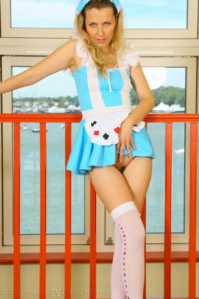16P Blonde cuttie in white stockings shows pussy