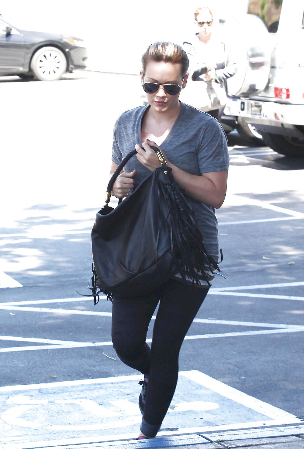 11P Hilary and Haylie Duff Looking Good in Workout Cloths