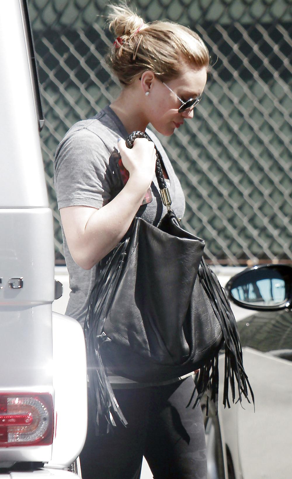11P Hilary and Haylie Duff Looking Good in Workout Cloths