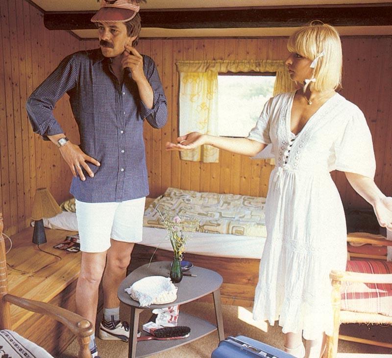 16P Blonde retro lady fucked by a camping guest