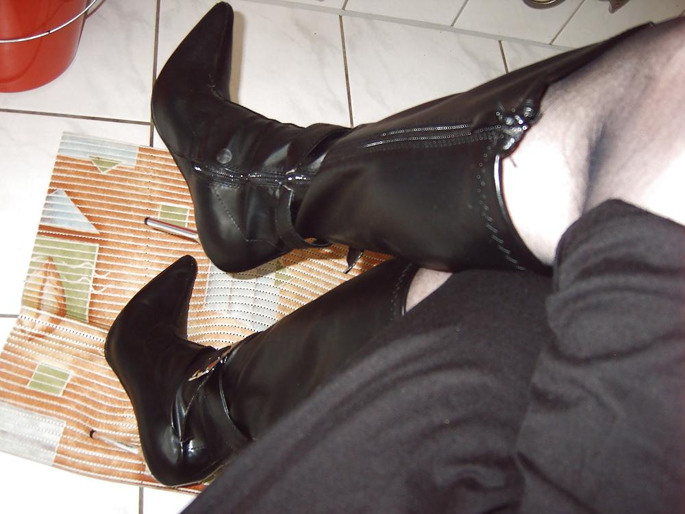 14P Nylon , Leggings , Black High Heels