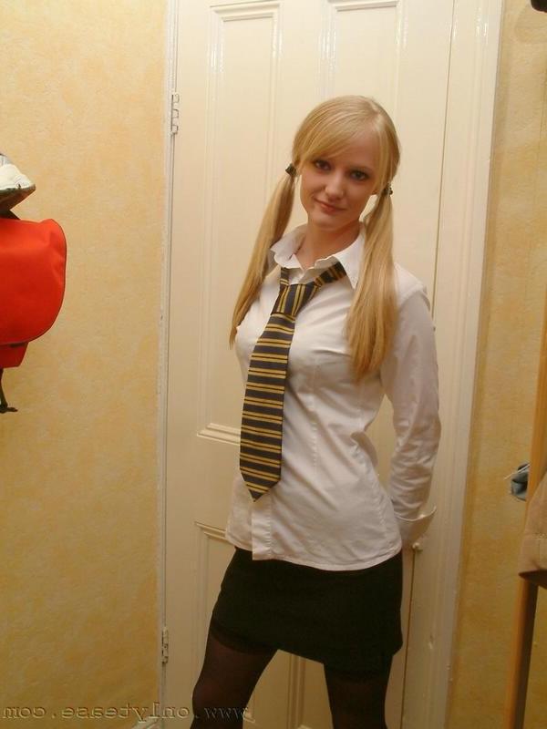 16P Blonde schoolgirl teen striptease