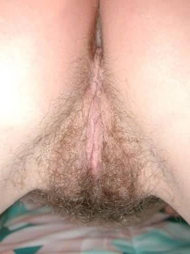 12P Blonde Debbie shows off her hairy blonde bush