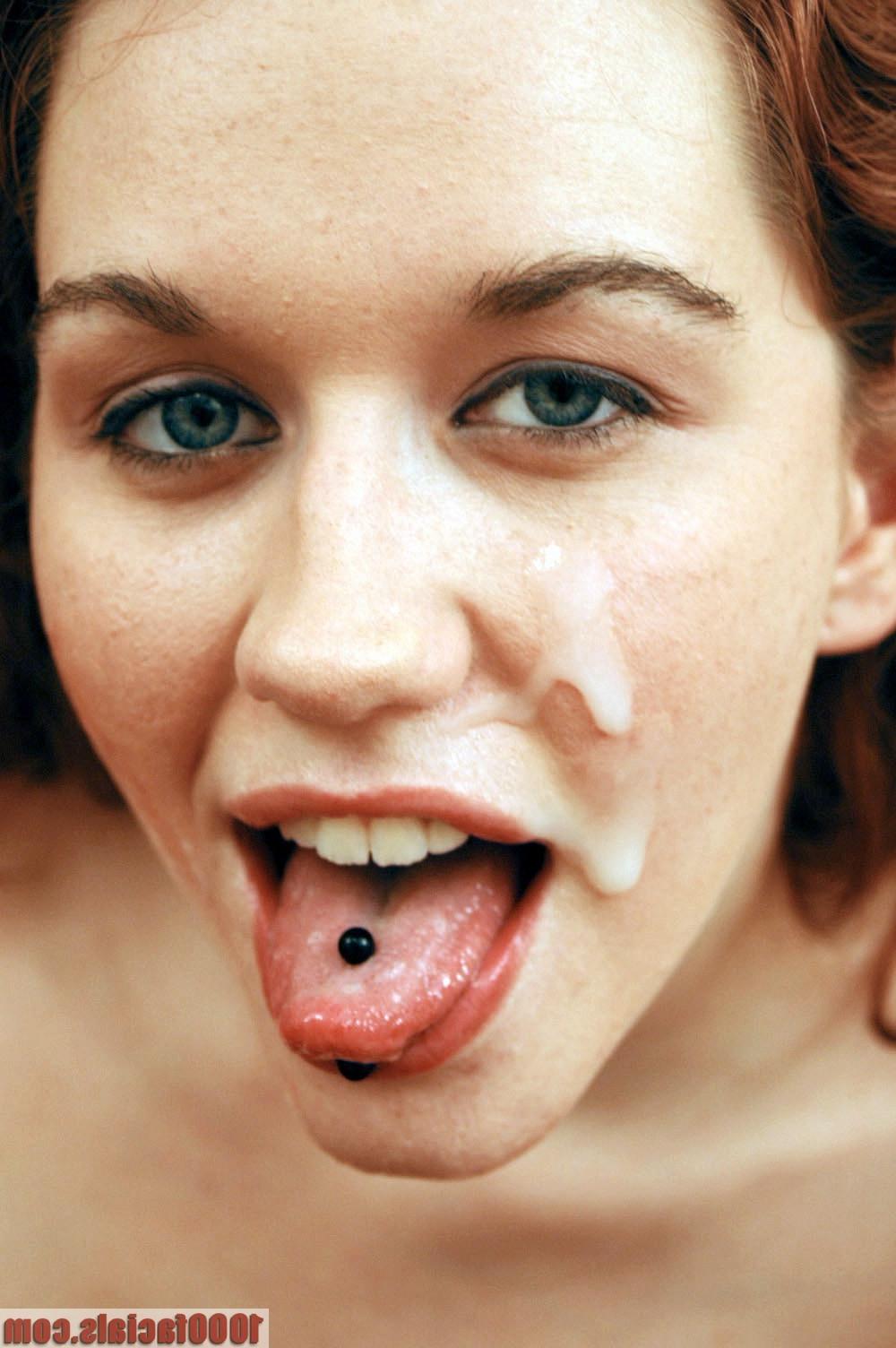 18P Redhead nympho gives sizzling blow job with facial