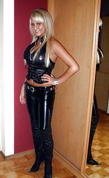 25P Fetish #6 - Leather
