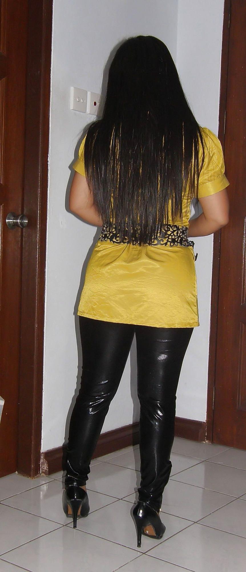 25P Fetish #6 - Leather