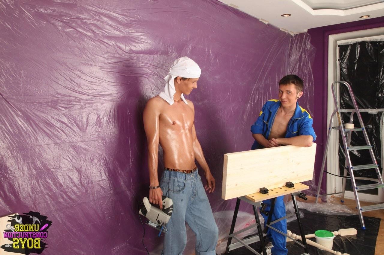 12P Oiled up construction guy tempts hands and cock of horny twink