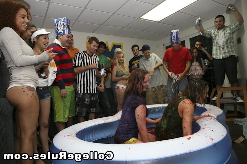 15P College hardcore party