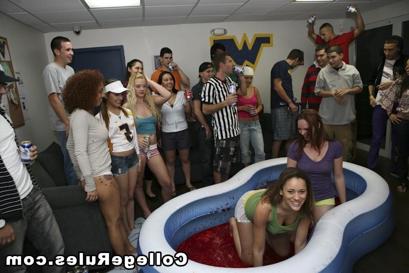 15P Naughty college girls were drunk and having girl to girl sex