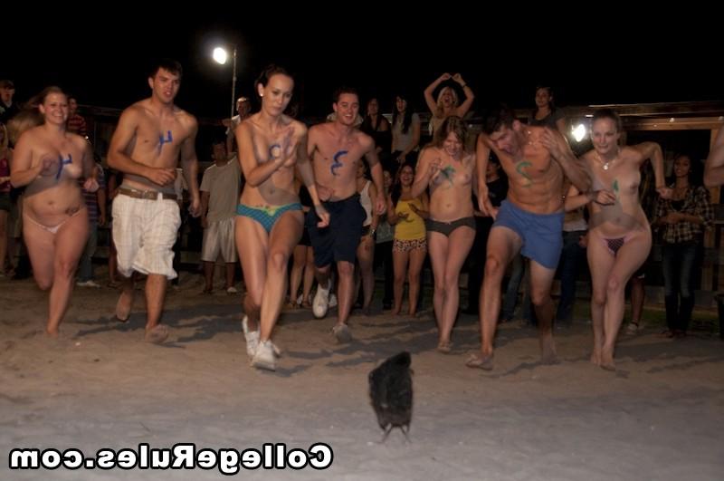 15P College girls were drunk then gives every men sloppy blowjob