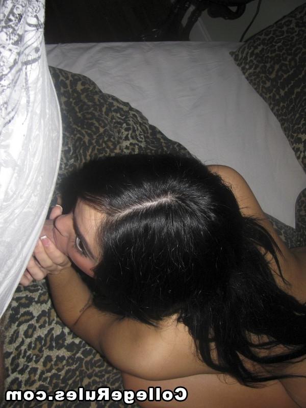 15P Big ass college girl is getting fucked at the party