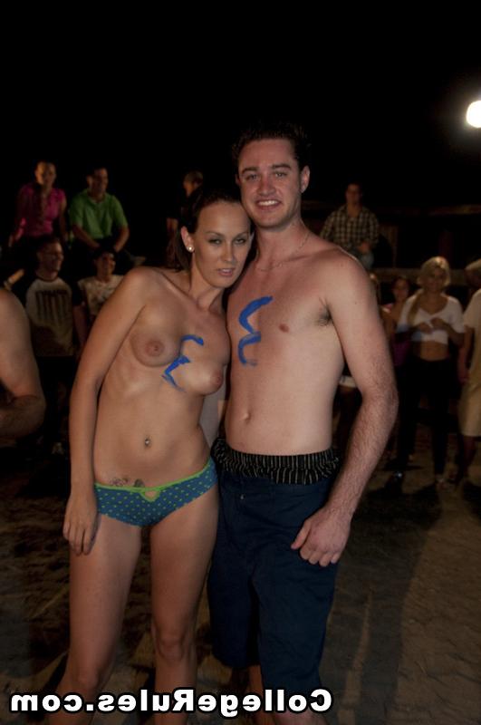 15P Sexy college girls show their tits and gets pounded