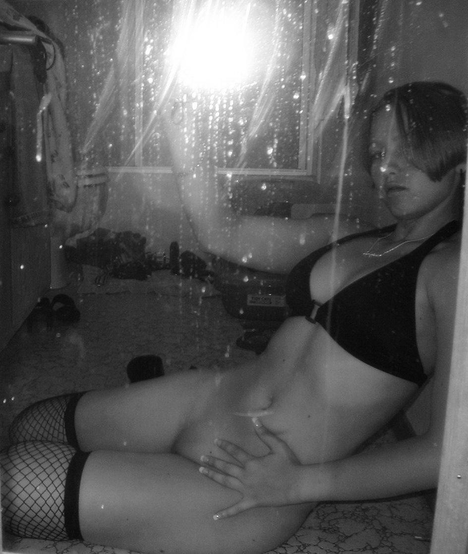 15P Wild amateur girl friends, whoregfs, sluts, cum