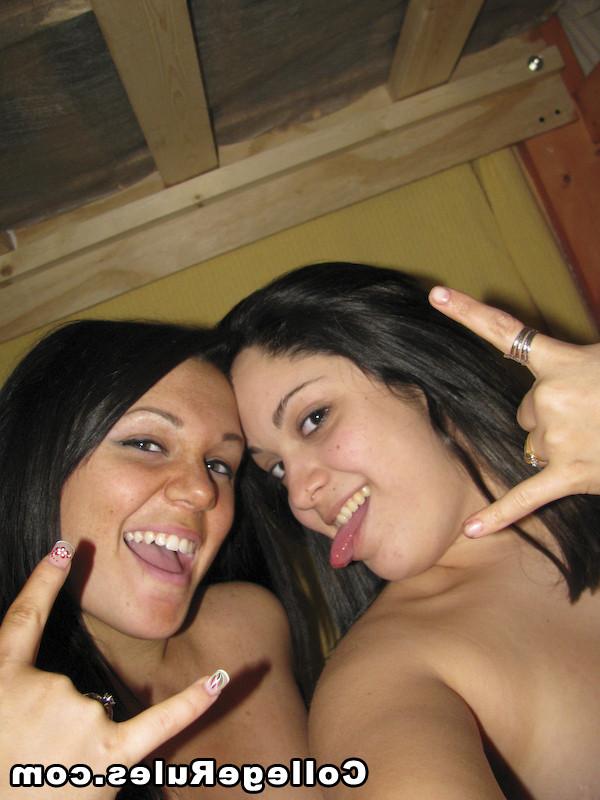 15P Hot college girls