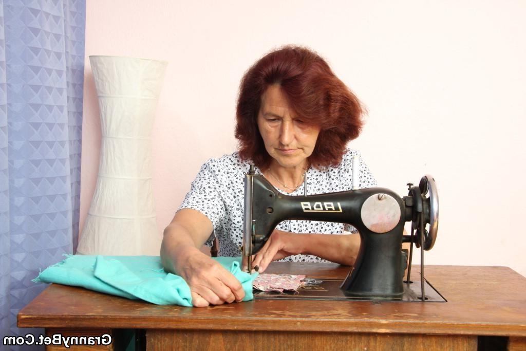 16P Granny tailor sews clothes for him and he gives her pussy a beat
