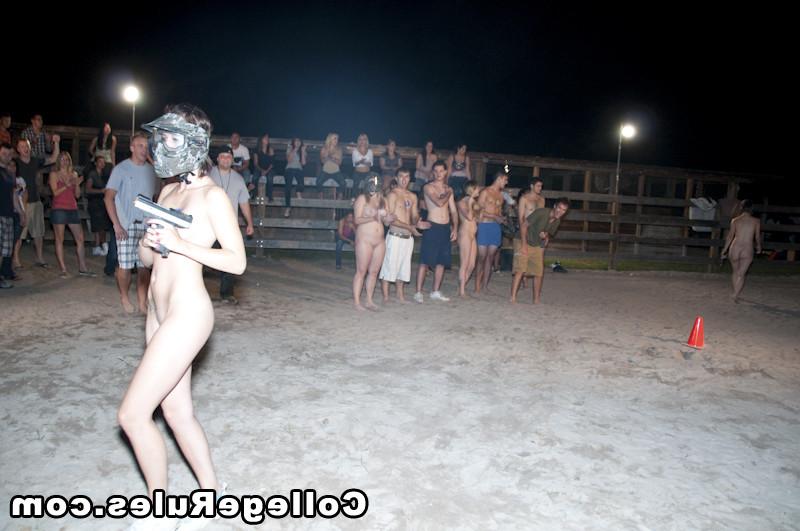 15P Hot college girls love blowjob