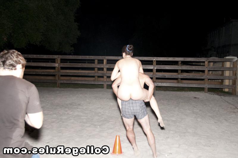 15P Hot college girls love blowjob