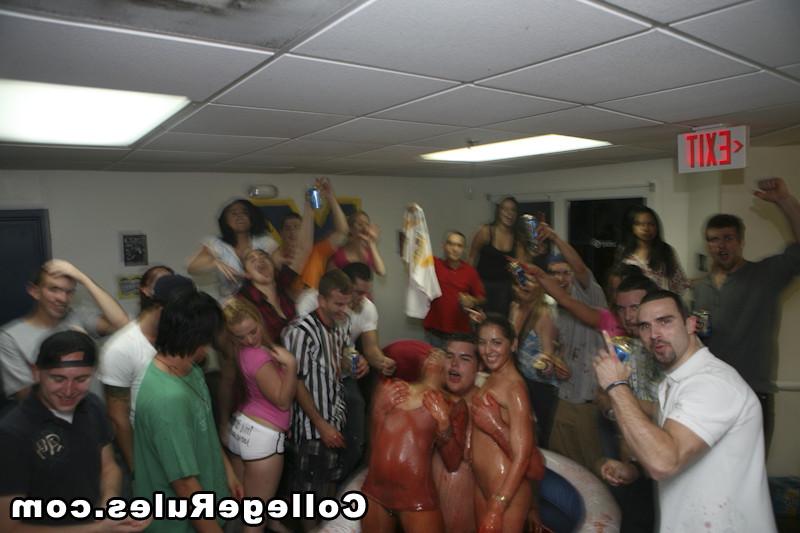 15P Tattooed college girl is getting pounded in a hard way