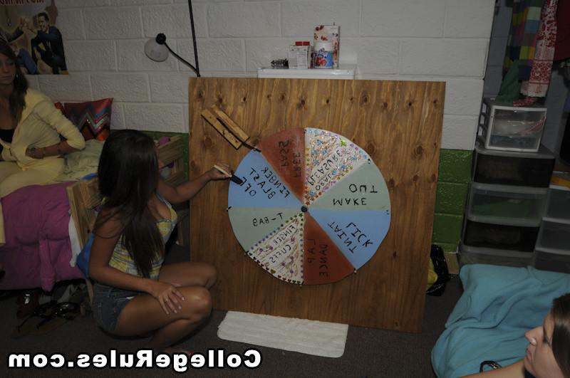 15P Hot college girls love blowjob