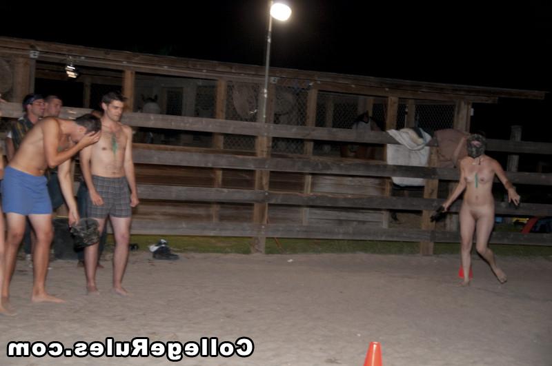 15P College girls are drunk then fingers each others pussies