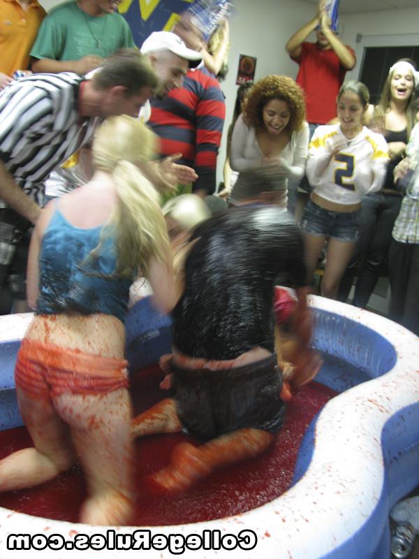 15P Tattooed college girl is getting pounded in a hard way