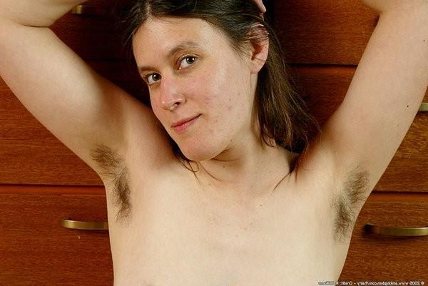 15P Really scray hairy babe shows off fury bush and weird nipples