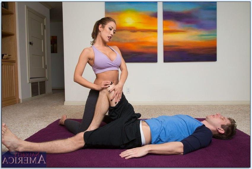 16P Capri Cavanni gets screwed during a workout and shows tits